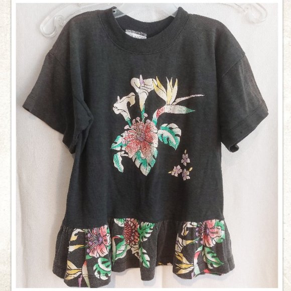 Girls Top with Ruffled Hem size 10/12 - Picture 1 of 3